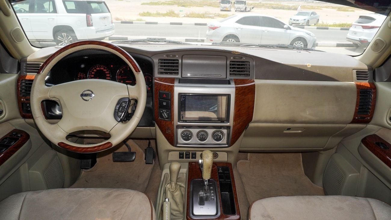 Nissan Patrol Super Safari