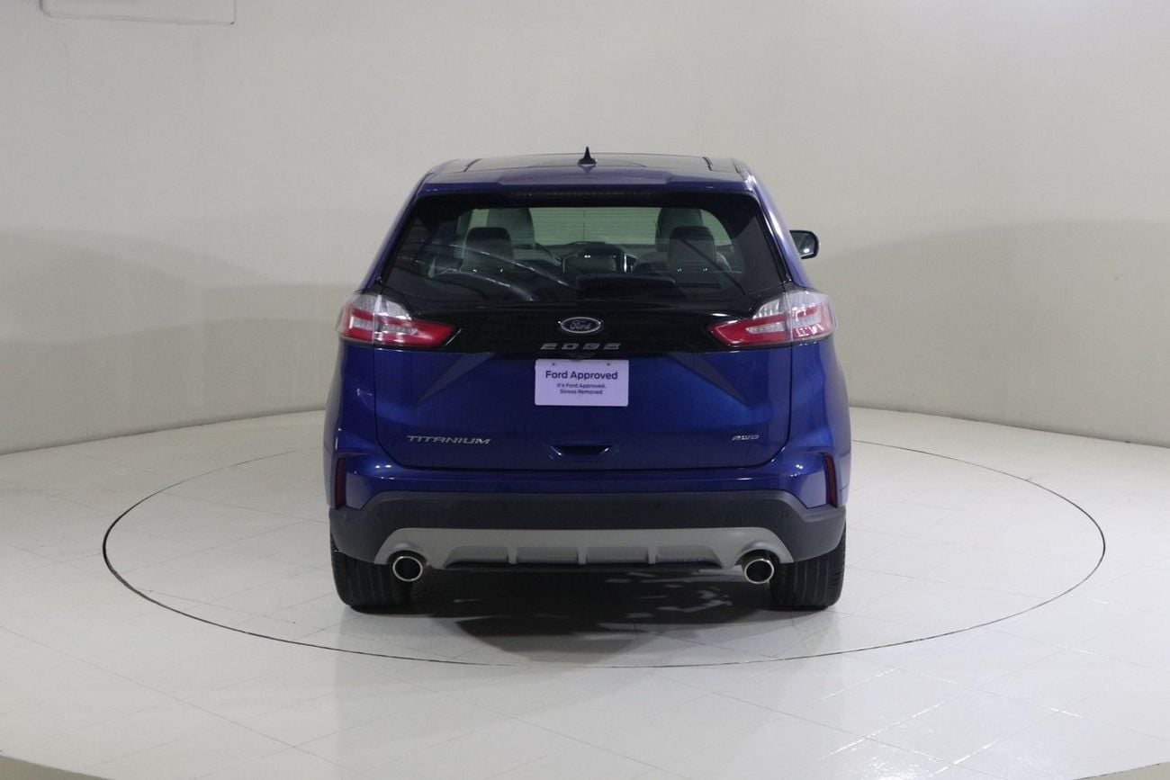 Ford Edge TITANIUM STN323 / FREE INSURANCE + REGISTRATION / AL TAYER MOTORS AL QOUZ SHOWROOM