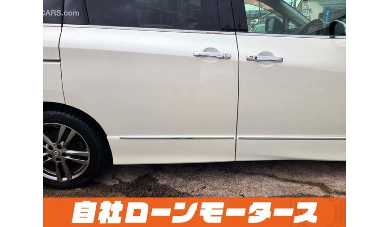 Nissan Elgrand TE52