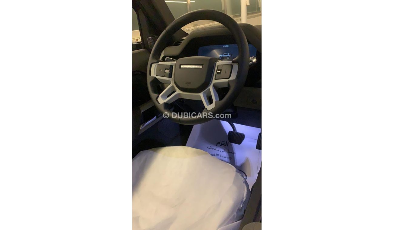 Land Rover Defender Land Rover  Defender  2022 4.0 L V6  Full option