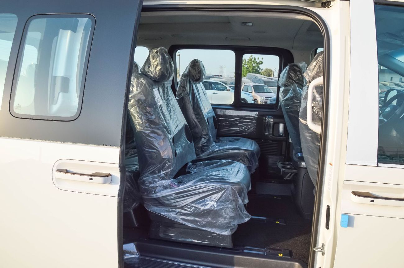 Hyundai Staria HYUNDAI STARIA 2.2L 4WD DIESEL MINIVAN 2025