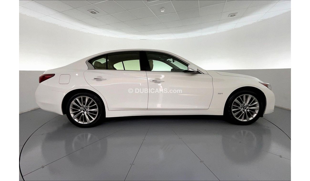 Infiniti Q50 Luxury / Sensory