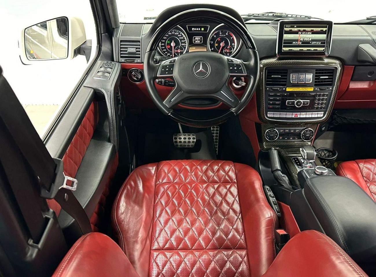 Mercedes-Benz G 63 AMG 2014 Mercedes Benz G63 AMG, Full Option, Low Kms, GCC