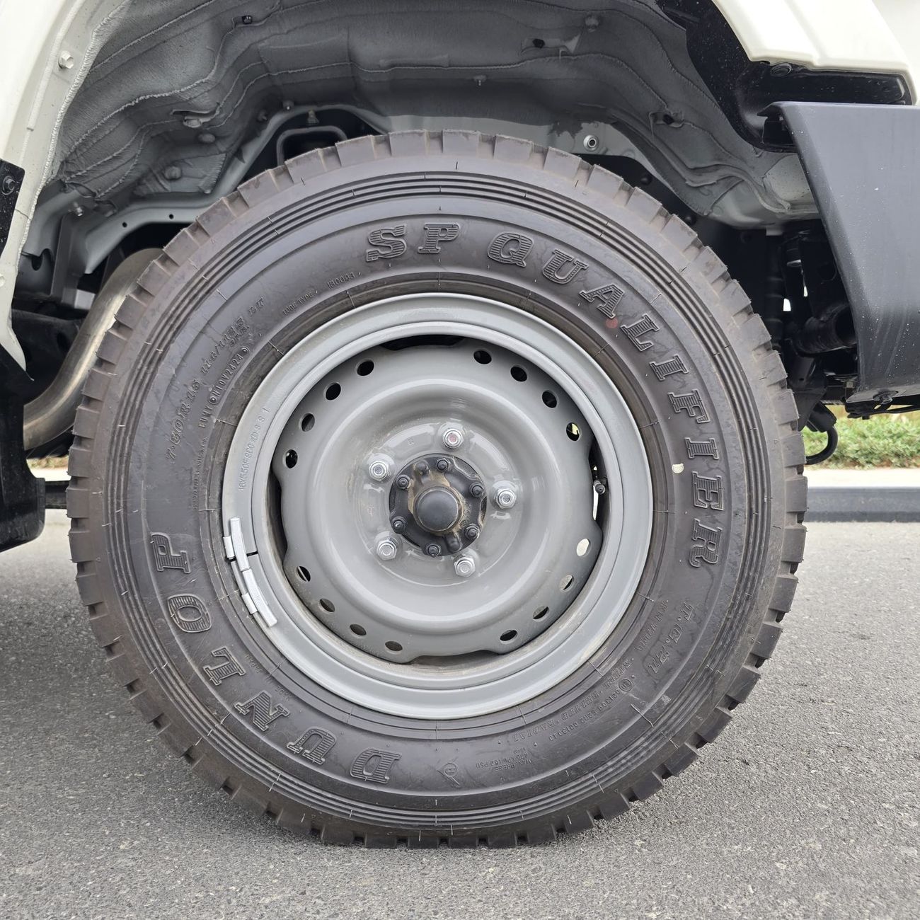 Toyota Land Cruiser 2025 Toyota Land Cruiser LC78 4.2L V6 Diesel MT 13 Seater