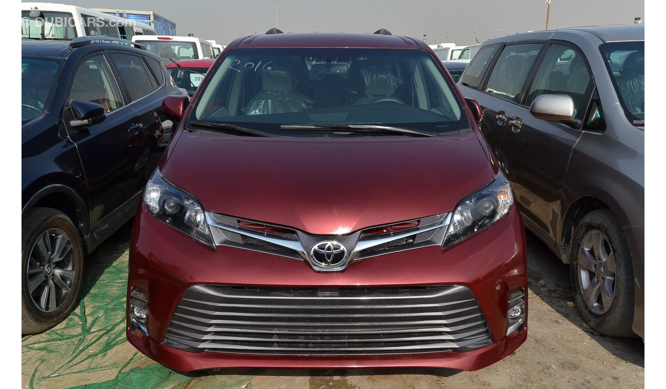 Toyota Sienna LE