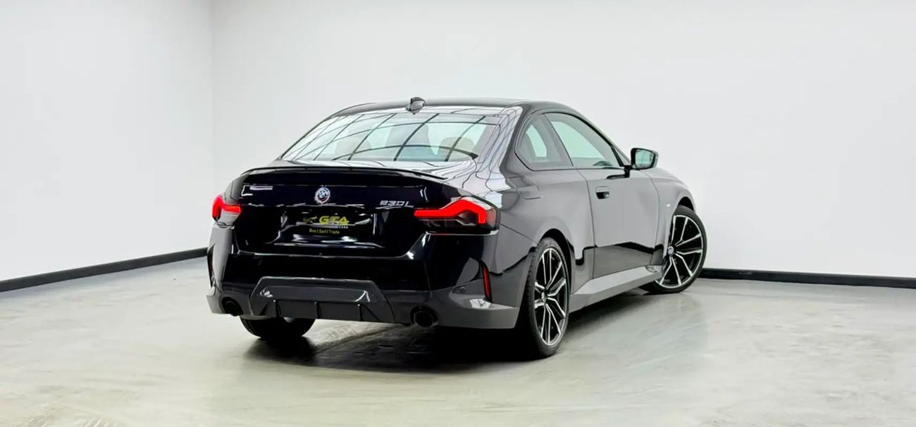 بي أم دبليو 230i 230i M-Sport, Warranty + Service Pack, Full Service History, Fully Loaded, GCC