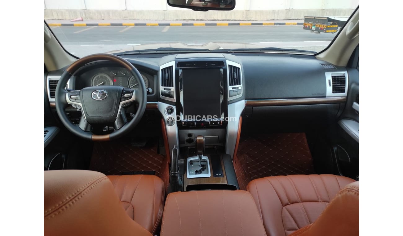 تويوتا لاند كروزر لاندكروزر 2008 خليجي محول 2021