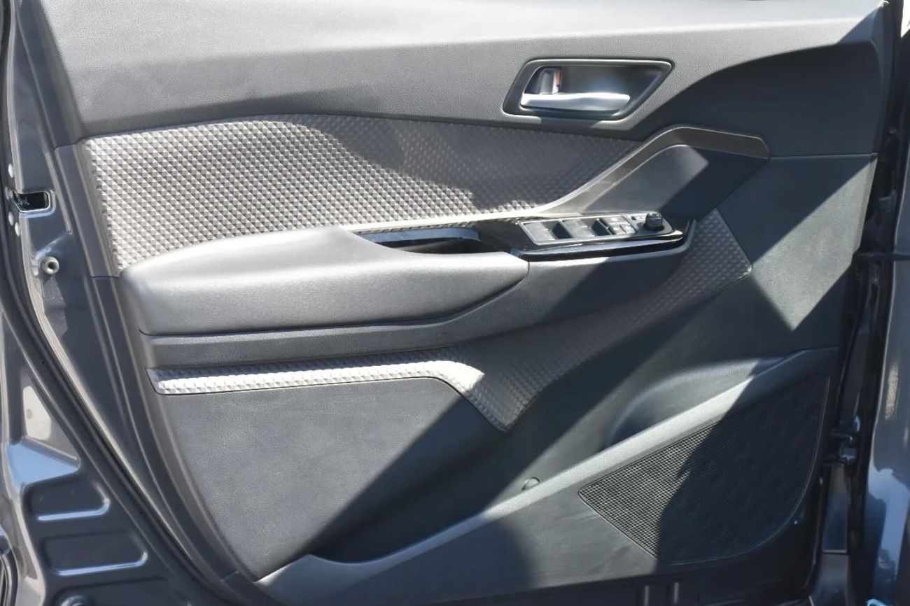 تويوتا CHR تثبل تصدير