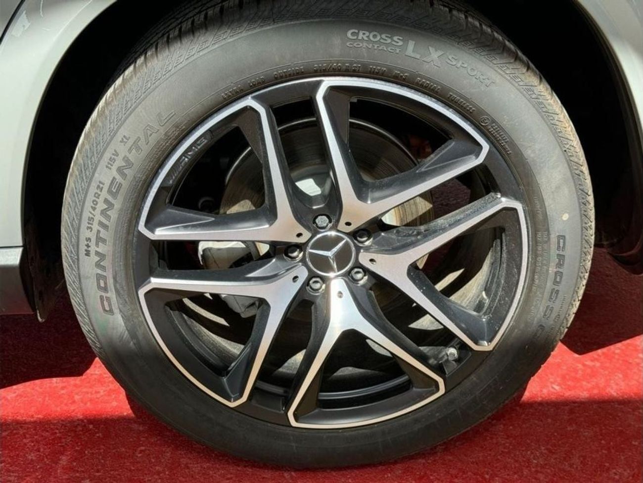 مرسيدس بنز GLE 53 AMG 2024- Mercedes-AMG GLE 53-4matic