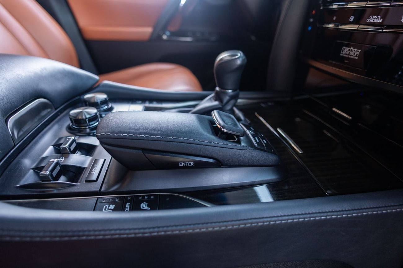 لكزس LX 570 Sport 5.7L