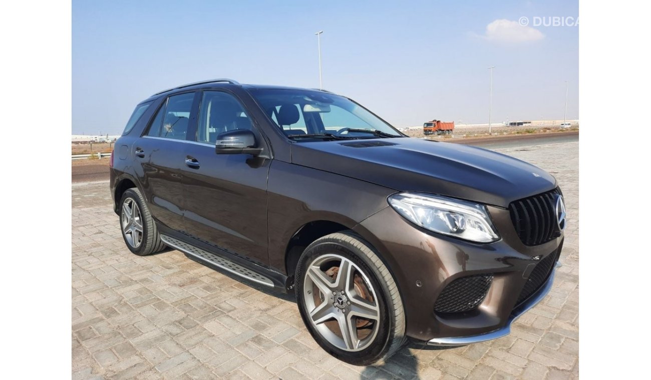 Mercedes-Benz GLE 350 Std Mercedes gle300d 2017 full option panoramic roof