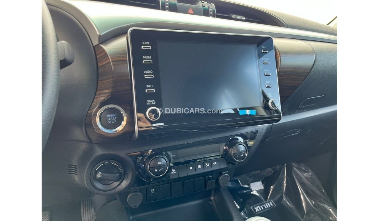 Toyota Hilux Toyota Hilux 2.7L FULL OPTION Manual Transmission! BLACK INSIDE BLACK