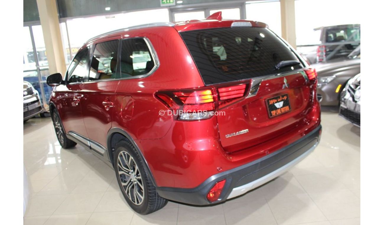 Used Mitsubishi Outlander 2017 for sale in Dubai 306297