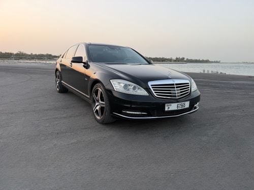 Mercedes Benz S550