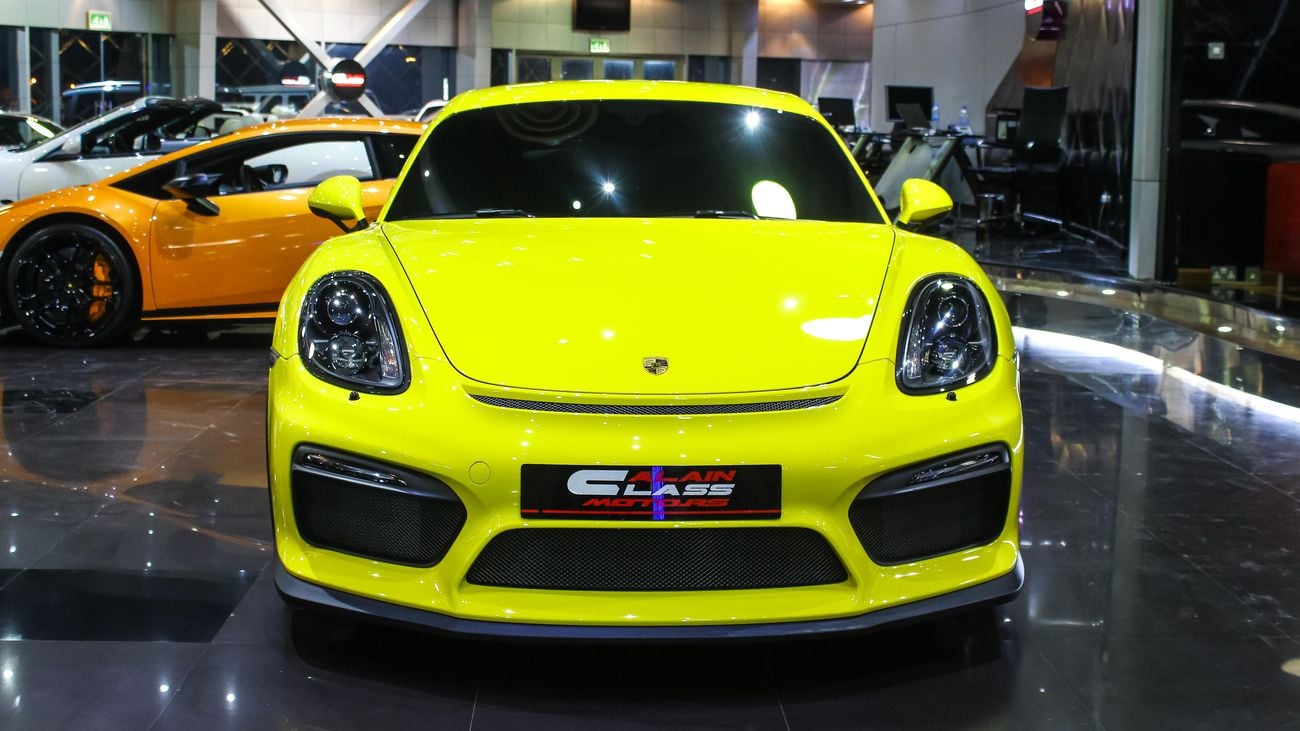 بورش كايمان 718 GT4