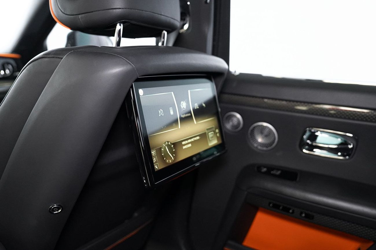 رولز رويس جوست Black Badge 6.6L