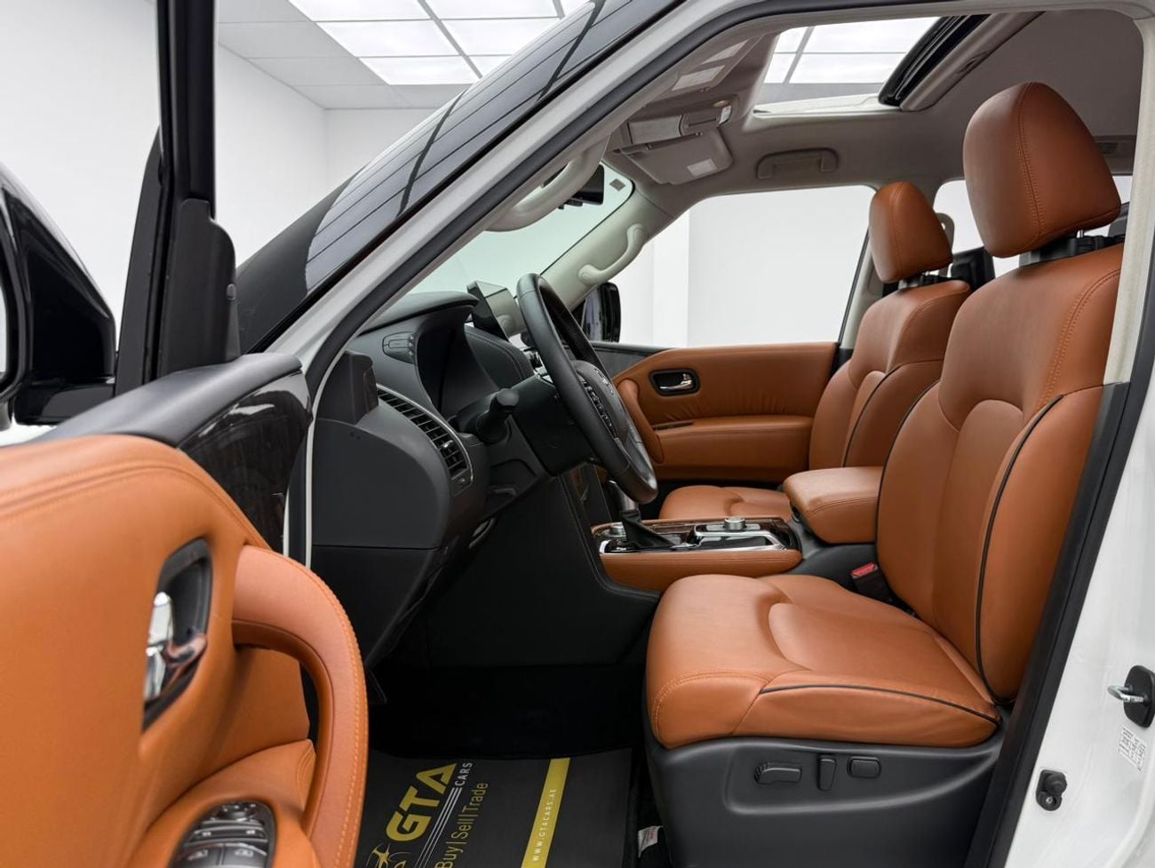 Nissan Patrol SE Titanium 4.0L 2024 Nissan Patrol SE Titanium, 2026 Nissan Warranty, Full Nissan Service History,