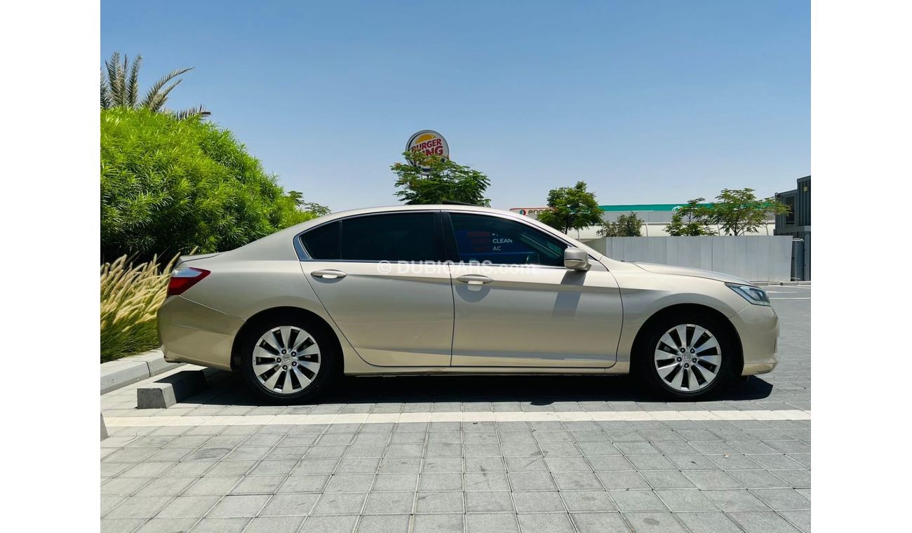Used Honda Accord Sunroof GCC 2013 for sale in Dubai 515508