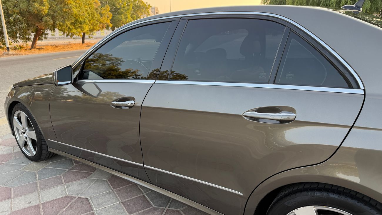 مرسيدس بنز E300