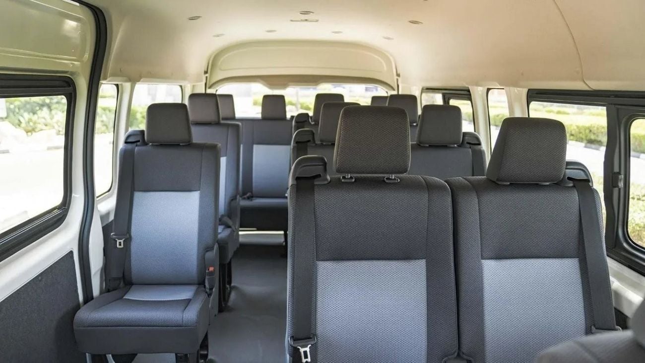 تويوتا هاياس GL TOYOTA HIACE HR 3.5L Petrol MT 14 SEATER MY2023 – WHITE