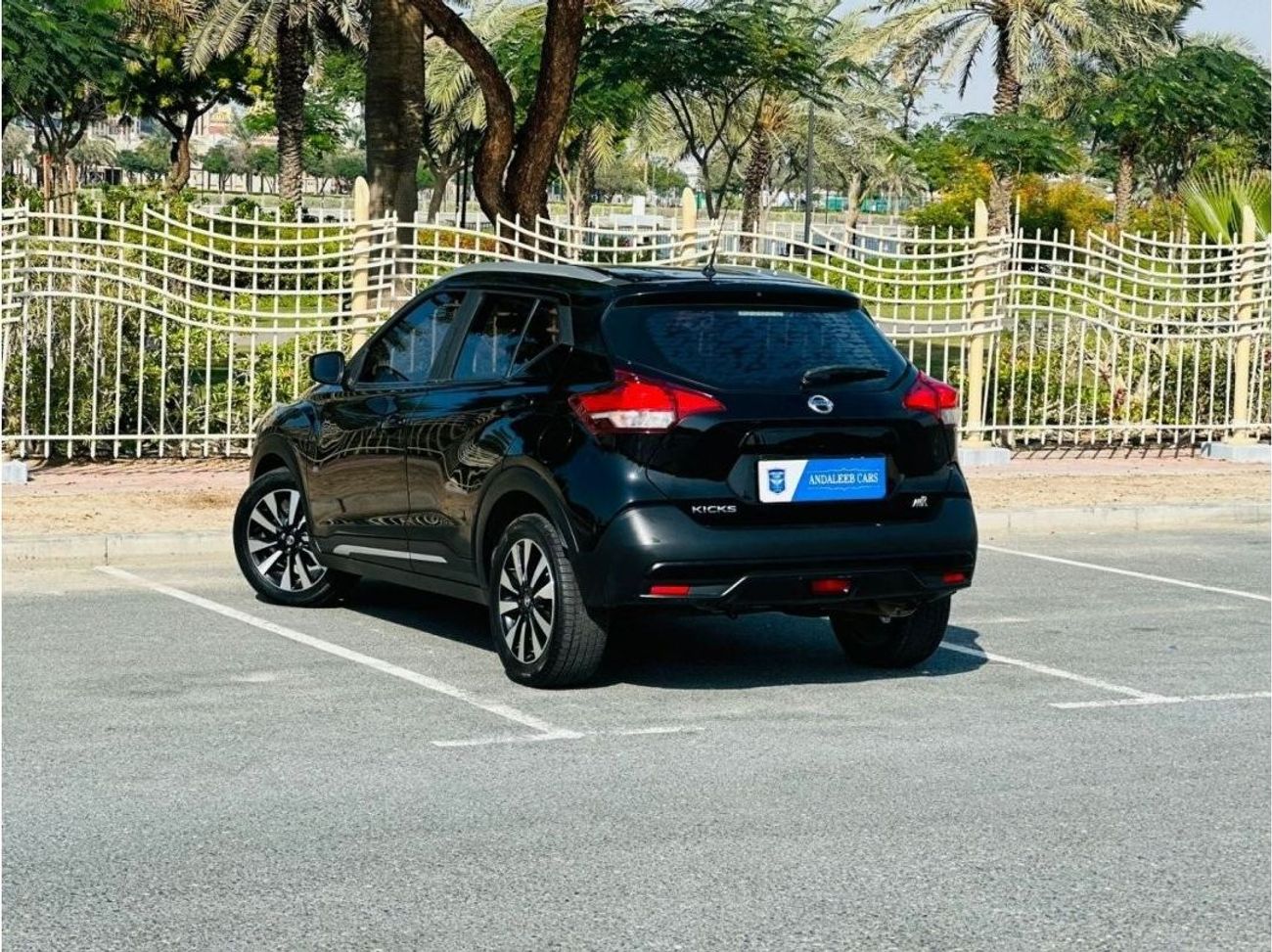 نيسان كيكس GCC || LOW MILEAGE ||840PM ||NISSAN KICKS 1.6L || SERVICE HISTORY || 0% DOWN PAYMENT || WELL MAINTAI