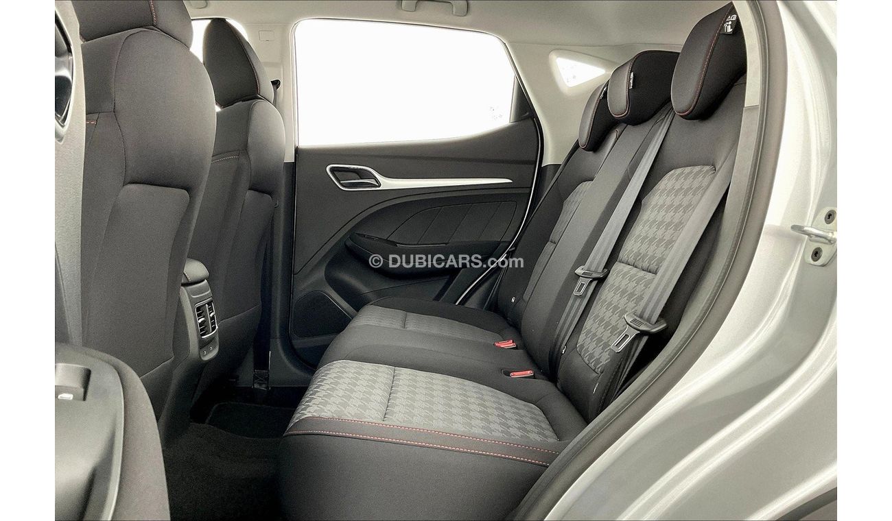 MG ZS Standard