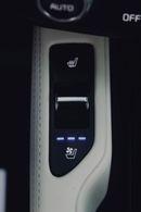 كيا تيلورايد The Kia Telluride is a popular 3-row, 7-8 seater midsize SUV, recognized for its luxurious, upscale 