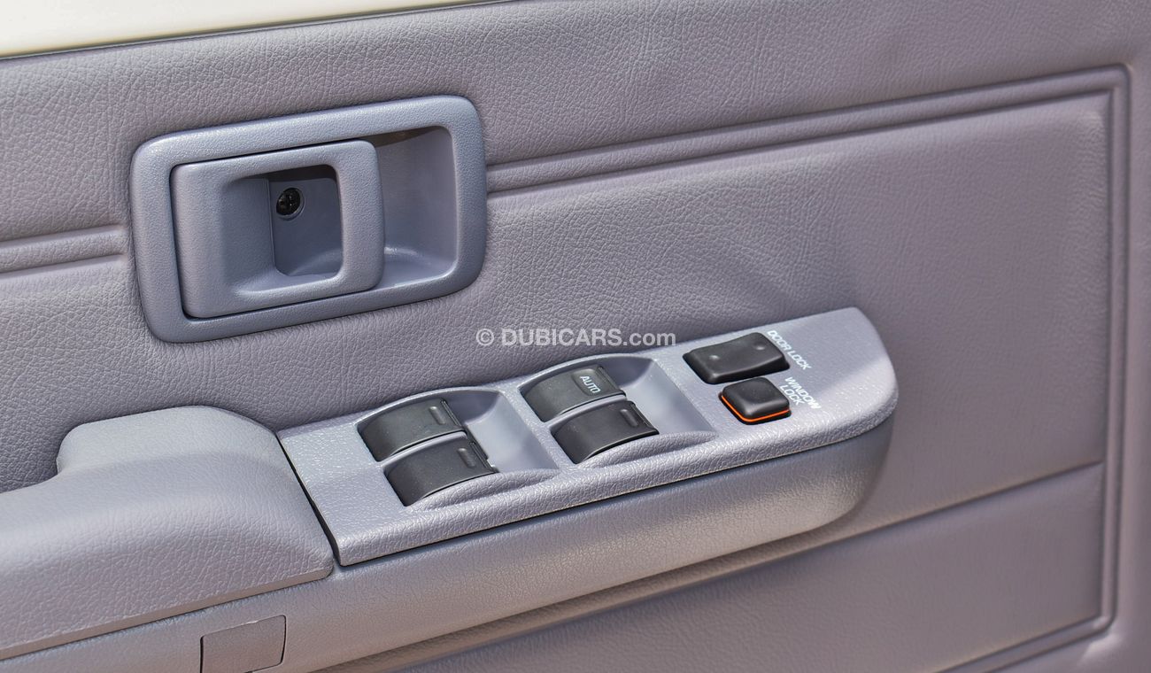 Toyota Land Cruiser 70 4.2 L