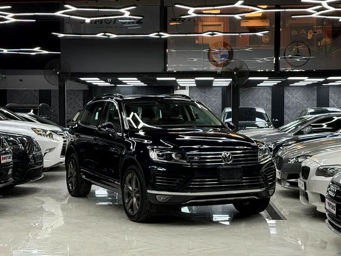 Volkswagen Touareg 1 Lay Owner | Full Agency Service History | R Line | GCC Specs