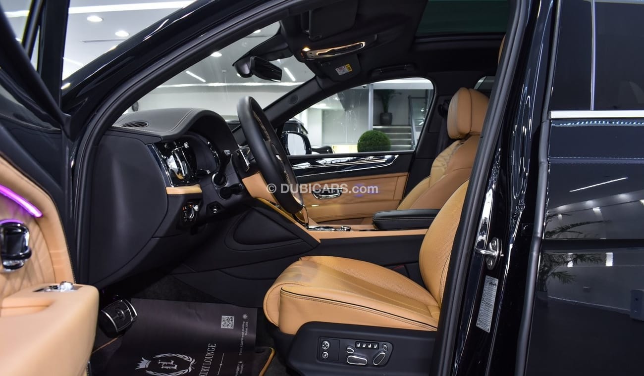 بنتلي بينتايجا Azure   First Edition