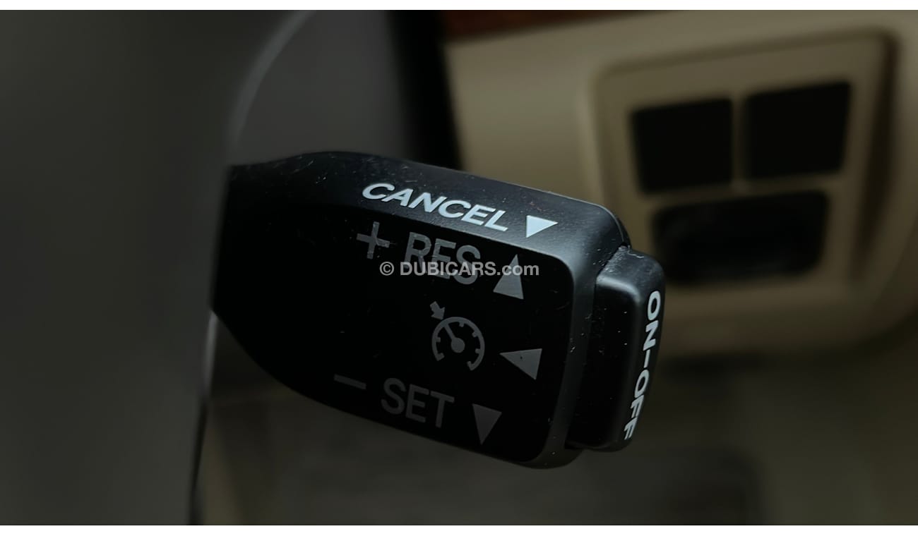 تويوتا لاند كروزر GXR 4 | بدون دفعة مقدمة | اختبار قيادة مجاني للمنزل