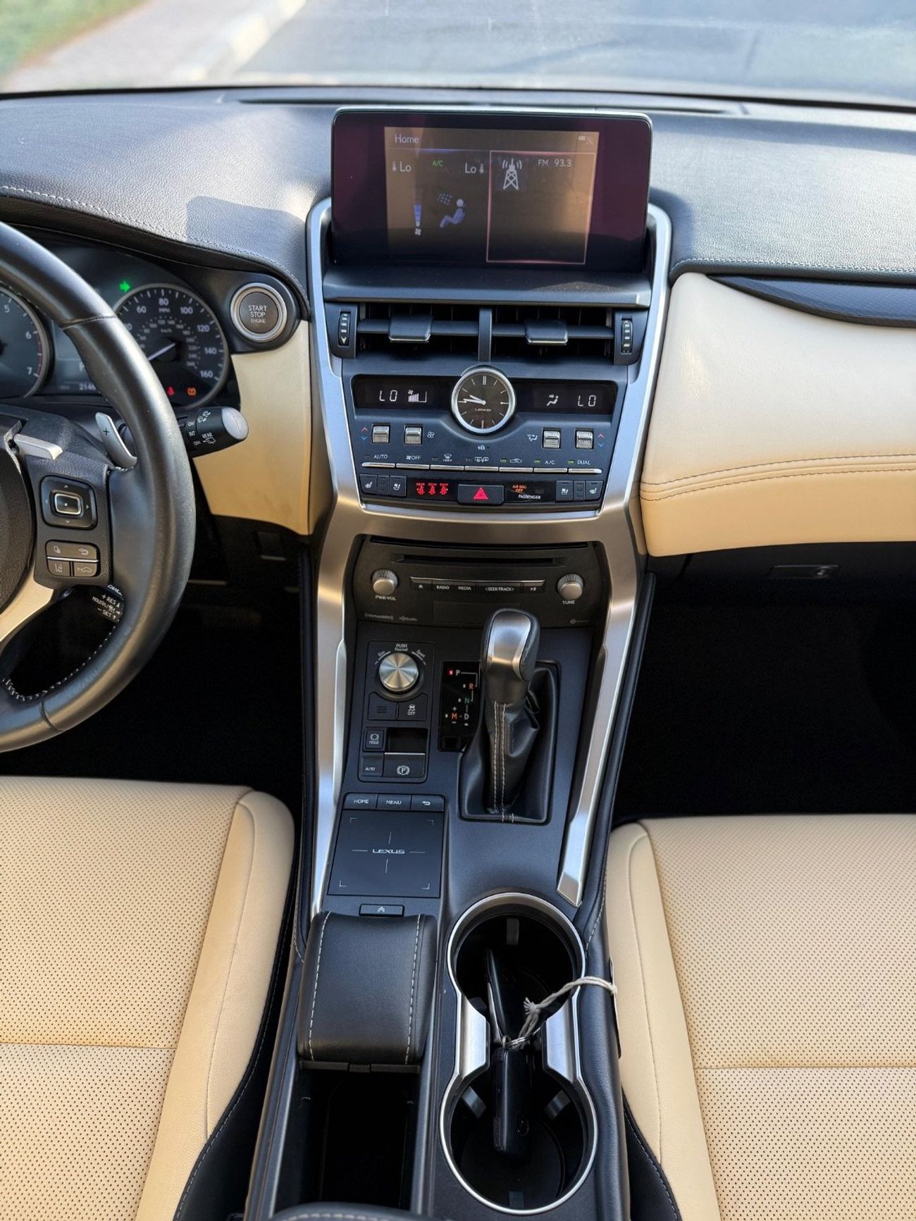 Lexus NX300 Premium 2.0 full option