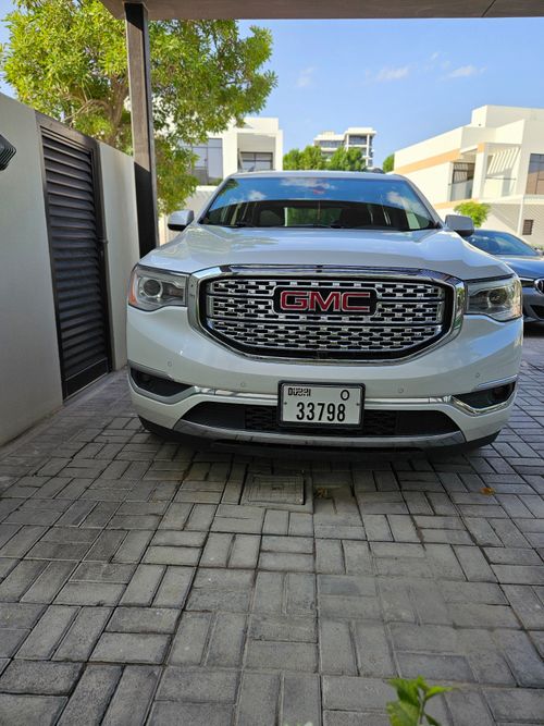 جي أم سي أكاديا Denali 3.6L