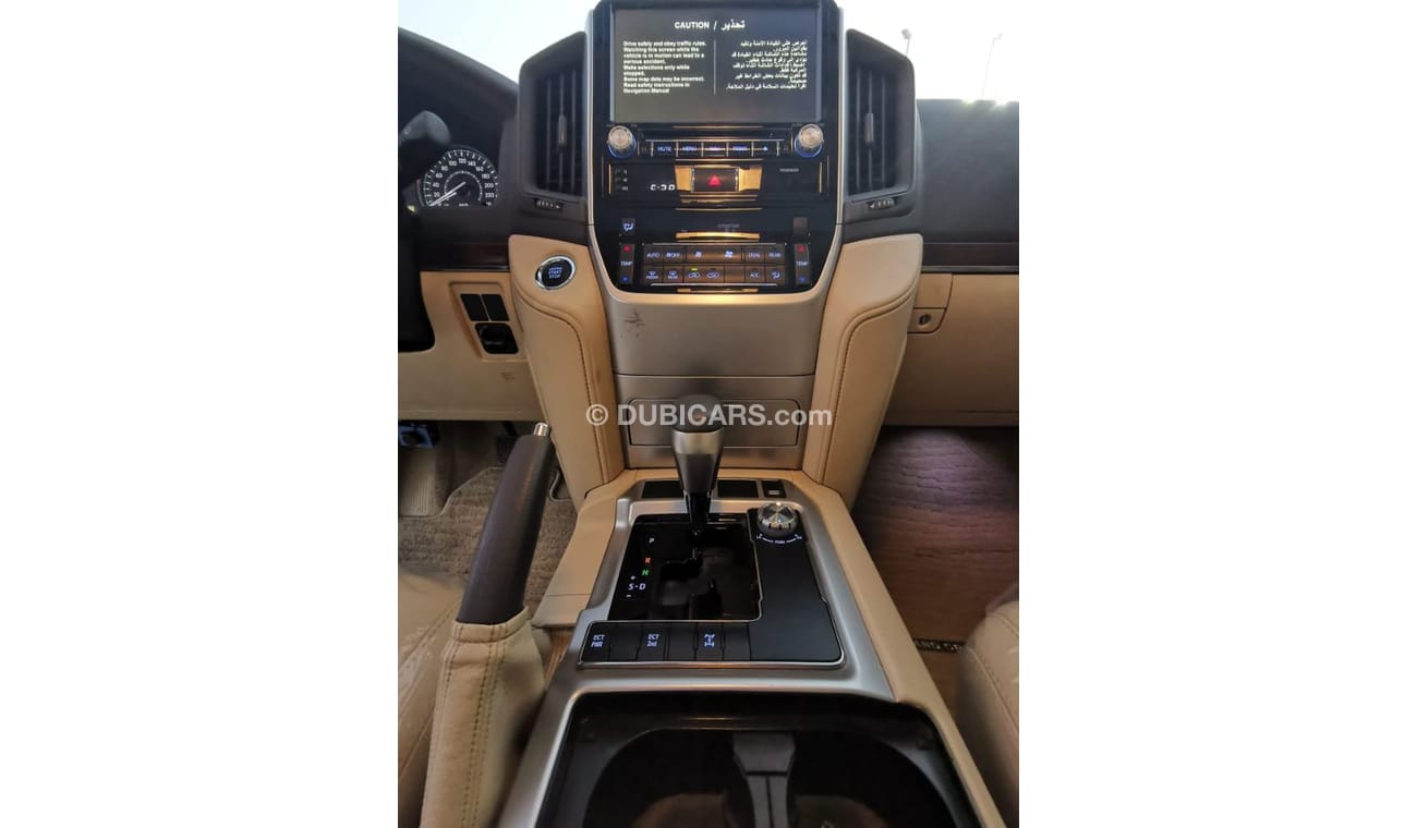 تويوتا لاند كروزر تويوتا لاندكروزر جي اكس ار ٢٠١٦