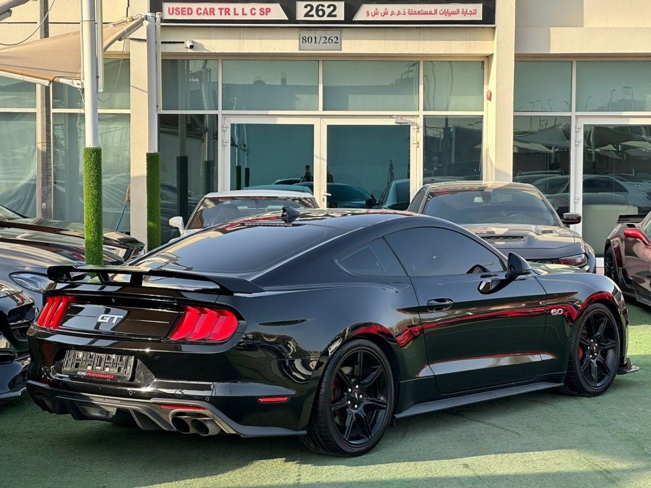 Ford Mustang GT Premium 5.0L V8