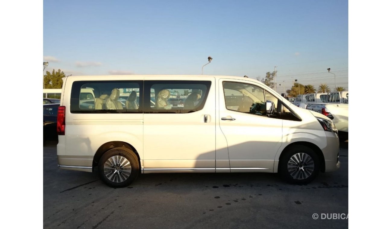 تويوتا جرافينا GRANVIA 7 Seats 2.8L Diesel full option