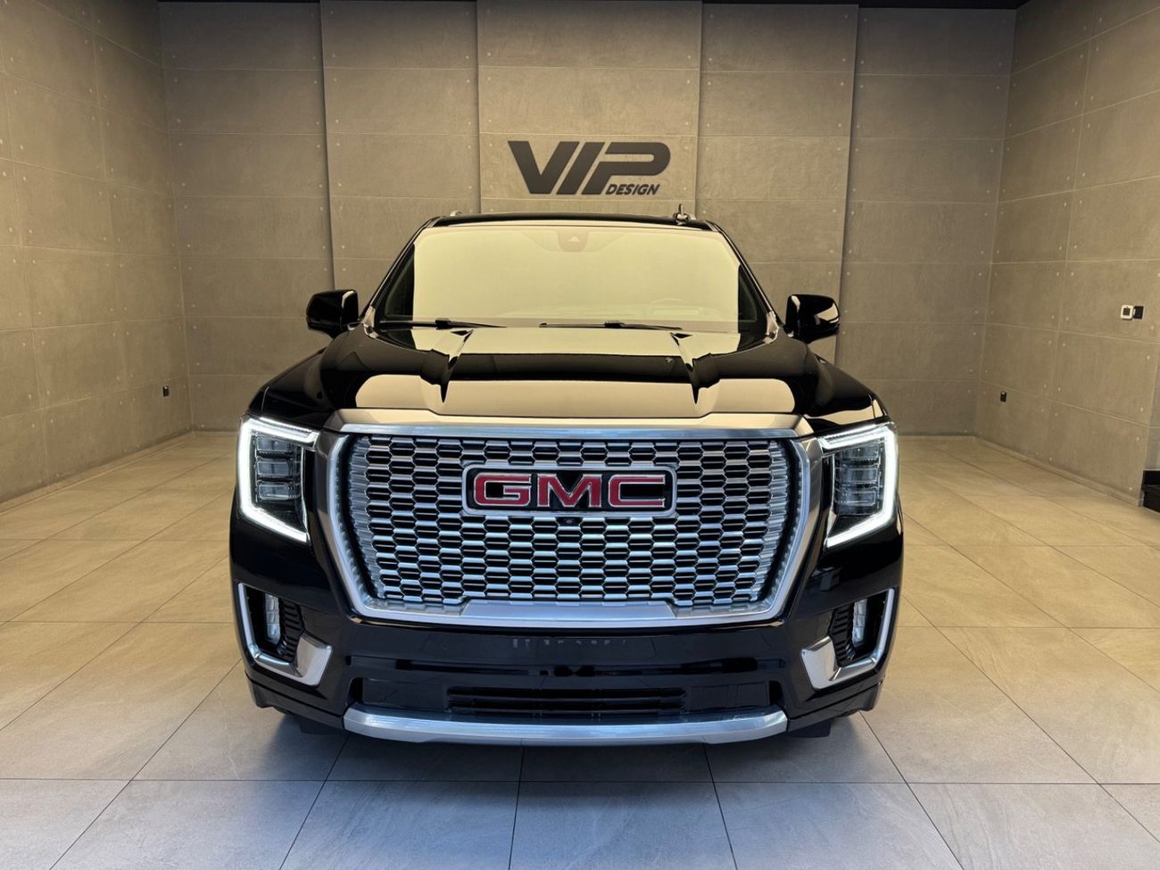 جي أم سي يوكون Denali 6.2L (9 Seater)