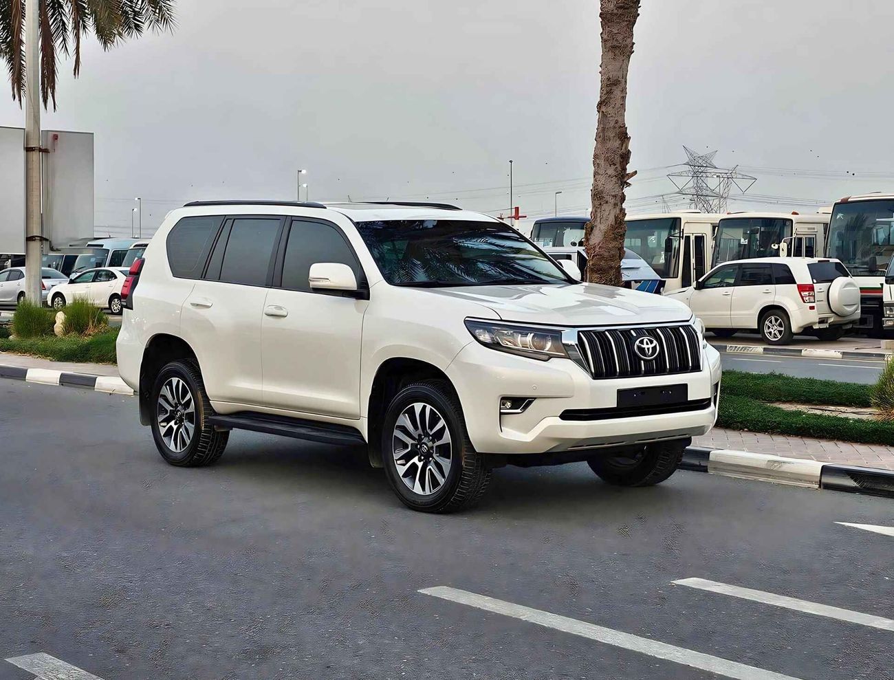 Toyota Prado GXR V6/ SUNROOF/ ORG KMS/ ORG PAINT/ LEATHER SEATS/ 2198 MONTHLY/ LOT# 32638