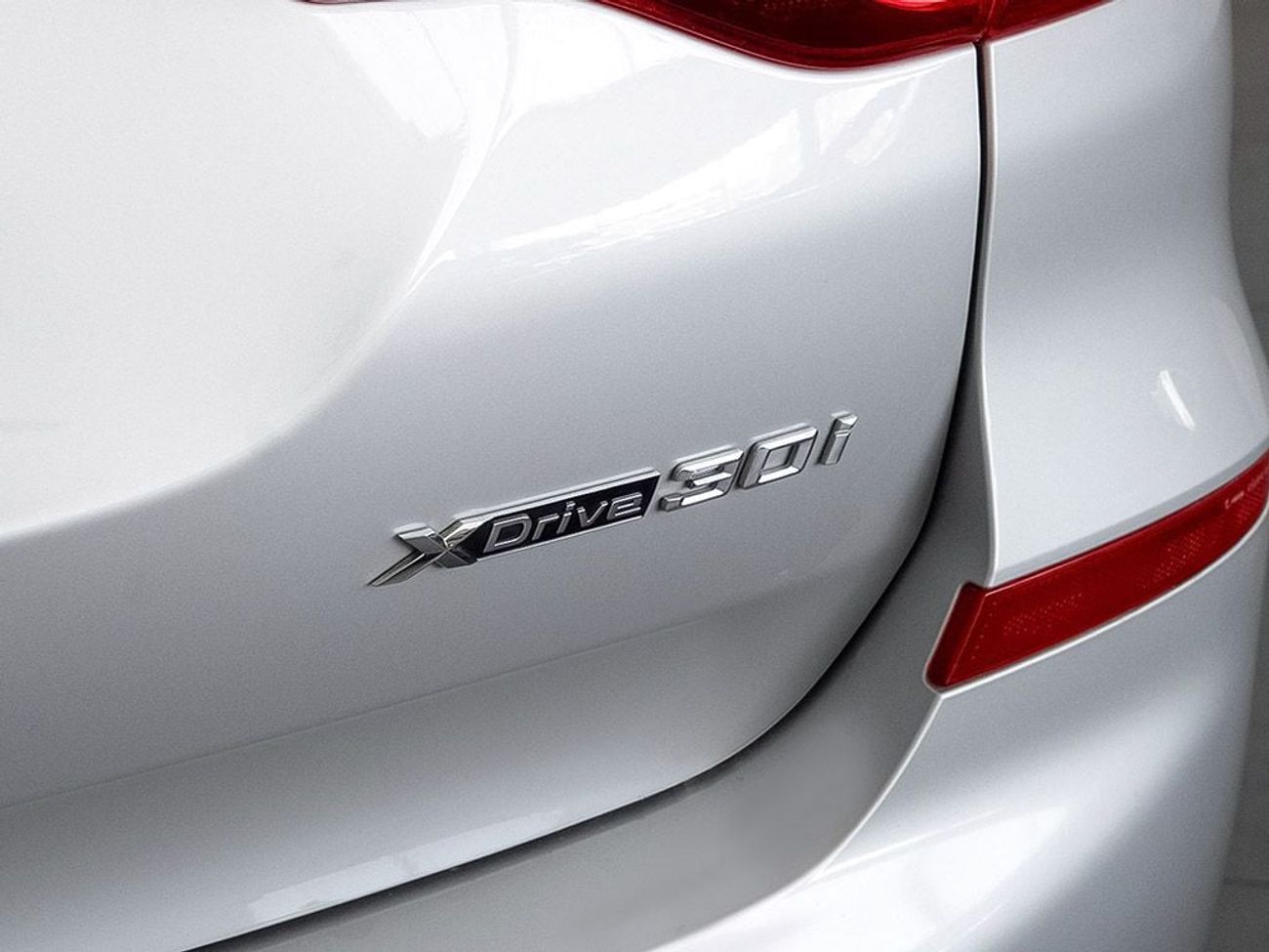 BMW X3 xDrive 30i 2.0L