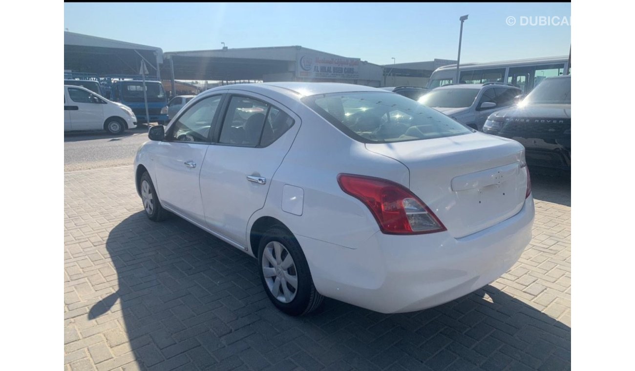 Nissan Sunny 2013 model, Gulf, 4 cylinders, automatic transmission, odometer 218000