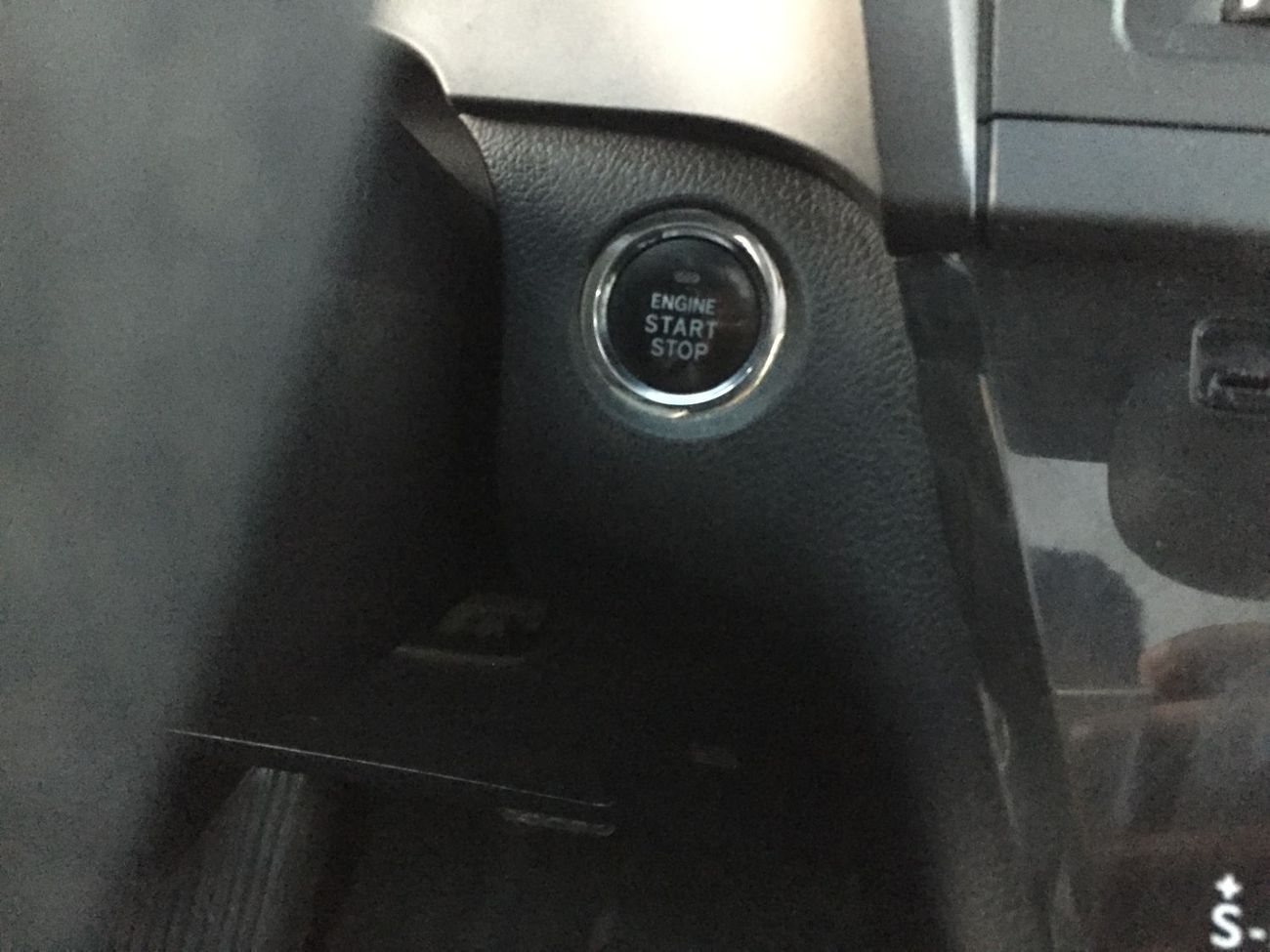 Toyota Sienna Toyota Sienna 2016 – 3.5L V6 | Petrol | Automatic | American Specs