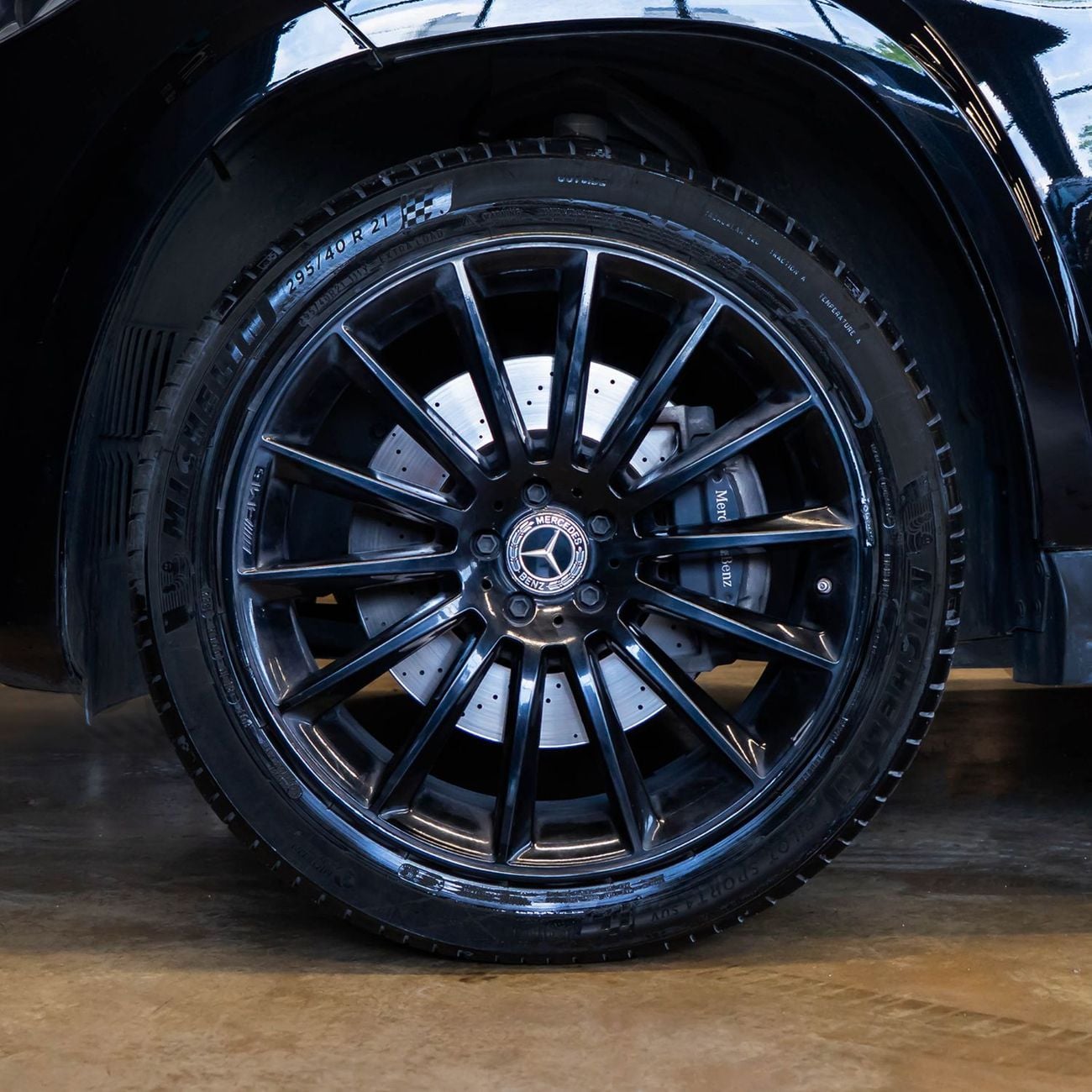 مرسيدس بنز GLS 500 Std 4.7L AED 2,682 P.M • 0% Downpayment • Mercedes GLS500 • 1 Year Warranty