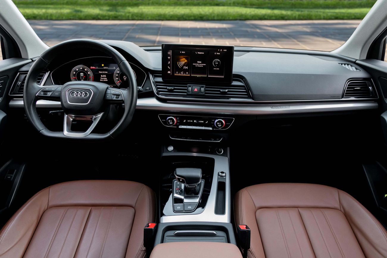 أودي Q5 Q5 S-Line | 3,330 P.M | 0% Downpayment | Audi Q5 S-line | Audi Warranty! | Ramadan Offer!