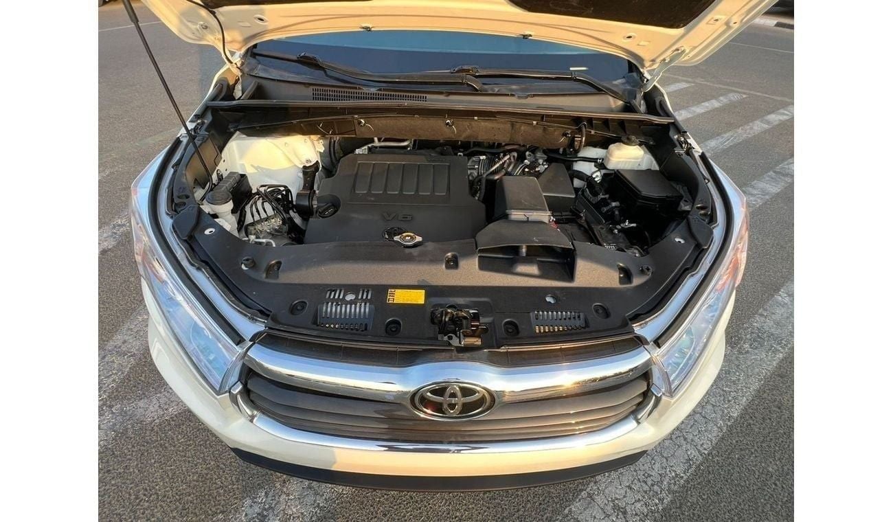 Toyota Highlander 2016 TOYOTA HIGHLANDER XLE - 3.5 L - V6 - 6 CYL - 7 SEATER - ELECTRIC AND LEATHER SEATS -  SUNROOF -