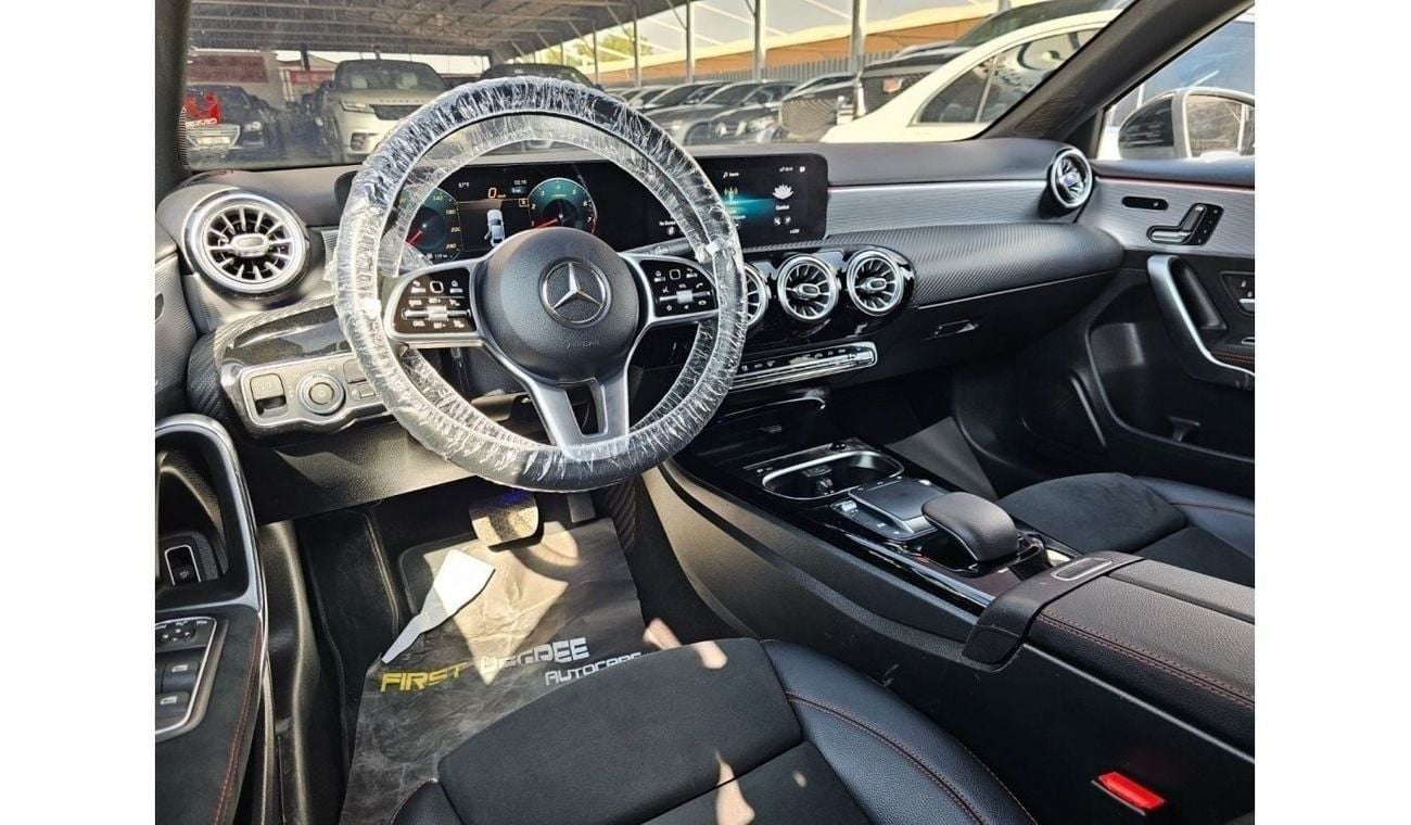 مرسيدس بنز A 220 Mercedes A220