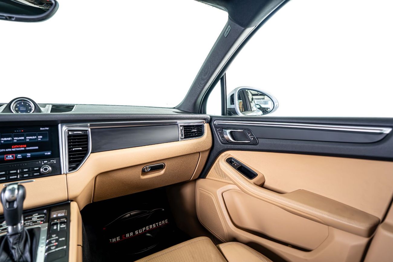 Porsche Macan Std 2.0L (252 HP) GCC Spec - Pristine Condition - Low Mileage