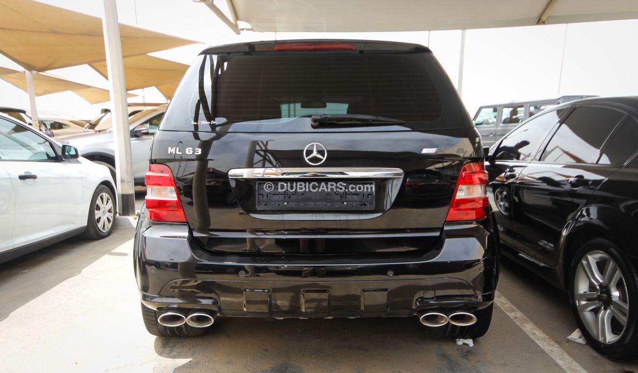 Mercedes-Benz ML 350 With ML63 Body kit