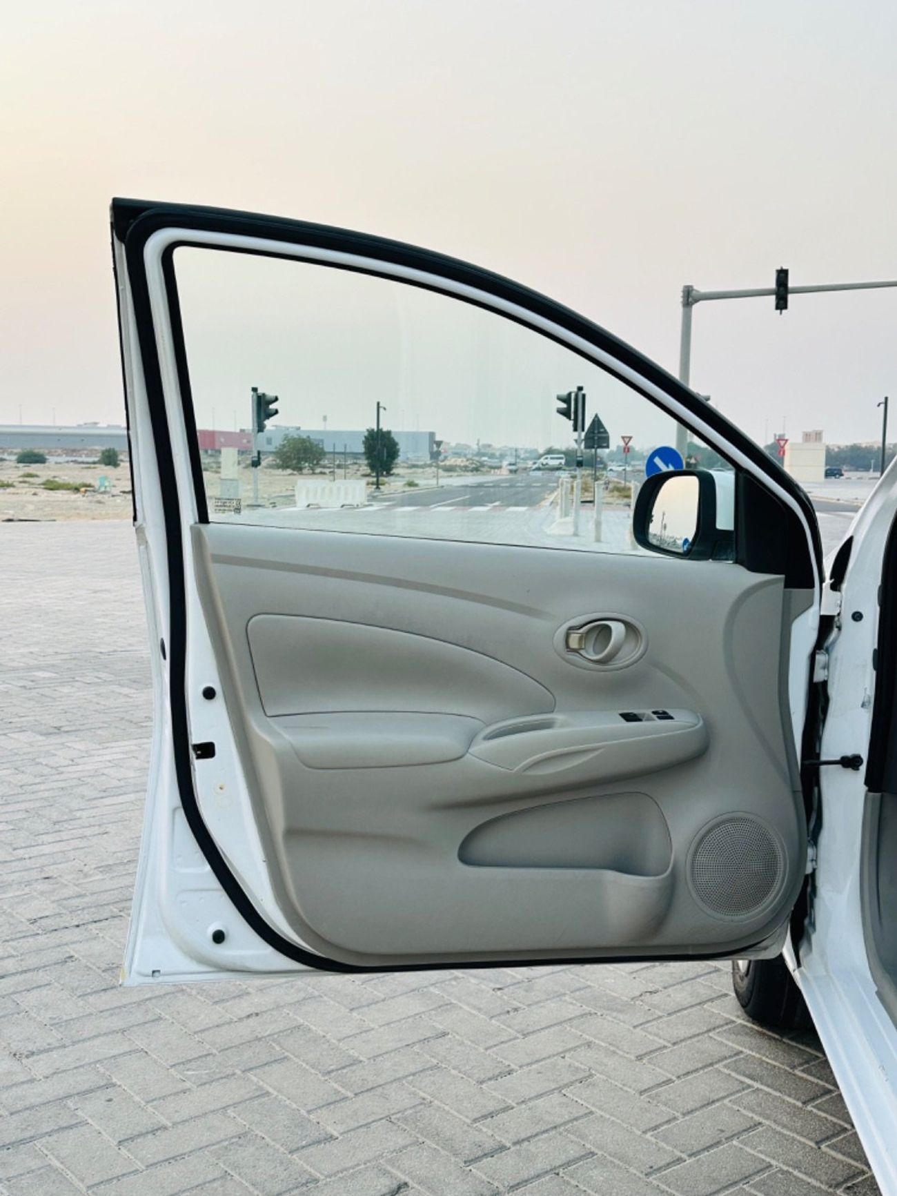 نيسان صني MODEL 2019 GCC CAR PERFECT CONDITION INSIDE AND OUT SIDE