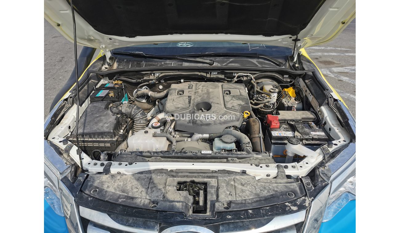 Toyota Fortuner 2.4L Diesel, Police Lights, Alarm, Leather Seats, (ONLY FOR UNITED NATION ORDERS)  (CODE # TFBO01)
