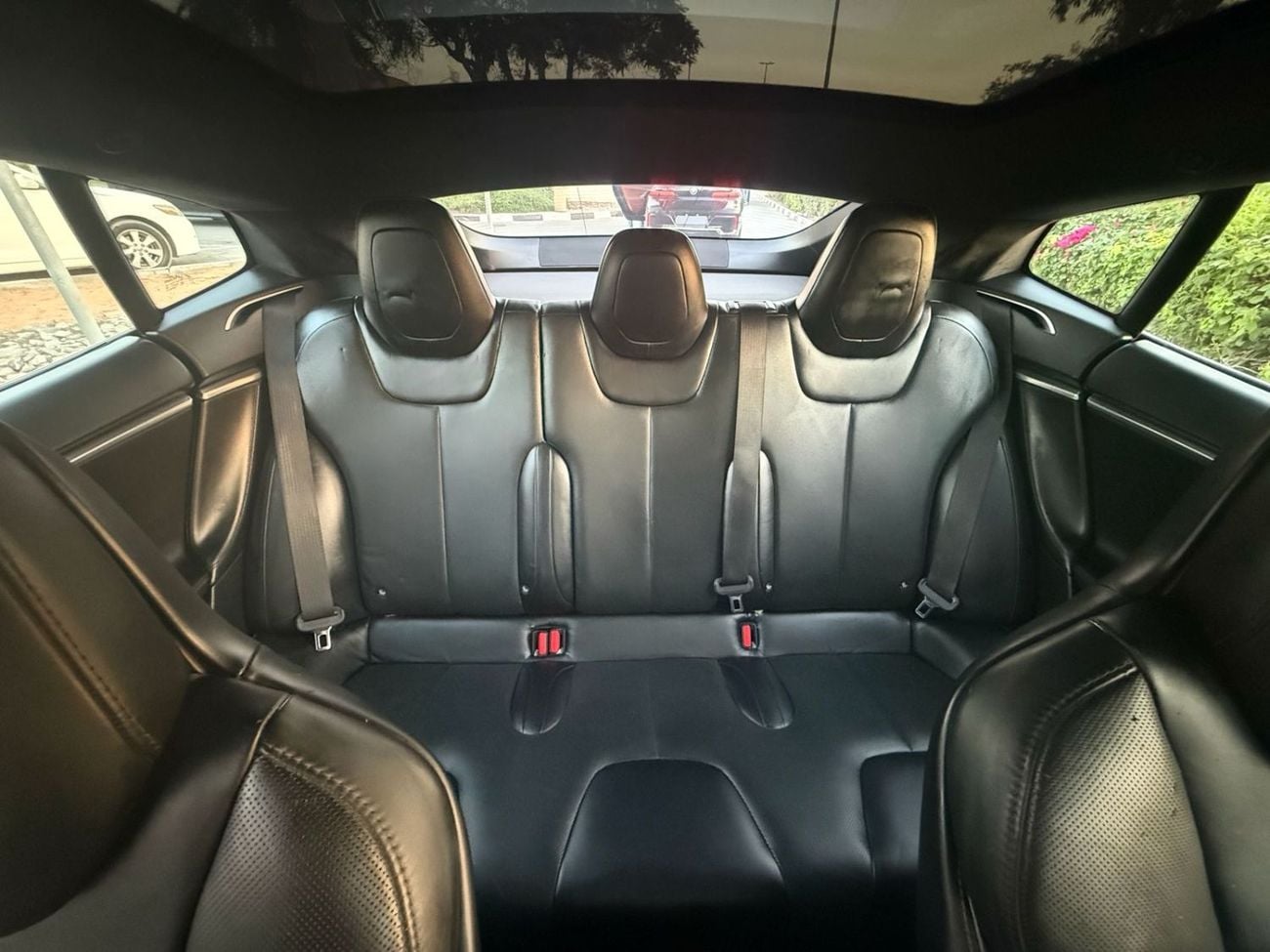 Tesla Model S P100D 2017 Tesla Model S P100D - GCC Specs - Excellent Condition